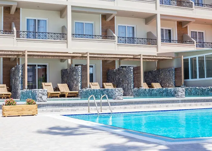 Dias & Apart-hotel 4*