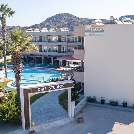 Dias & Apartmanhotel