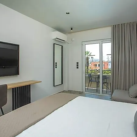 Aparthotel Dias &