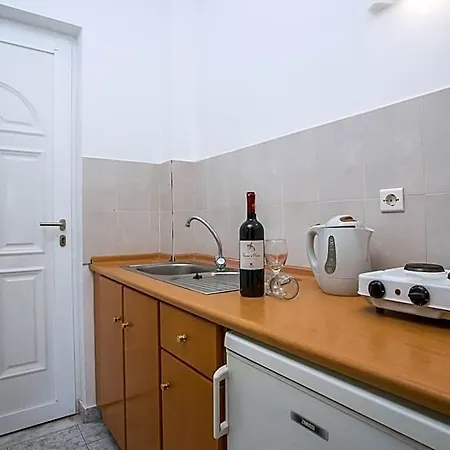 Aparthotel Dias &