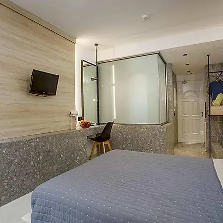 Aparthotel Dias & 4*