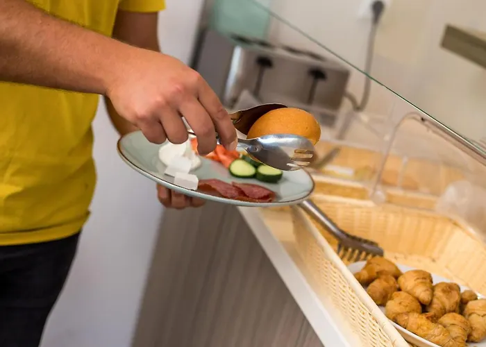 Apartmanhotel Dias & 4*