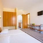 Dias & Aparthotel 4*