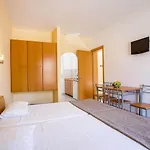 Dias Studios&suites