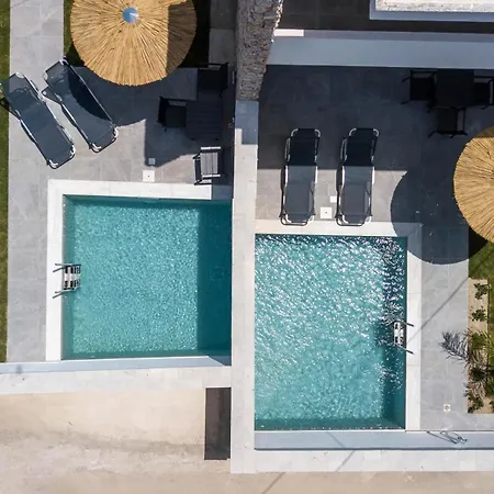 Dias Studios&suites 4*