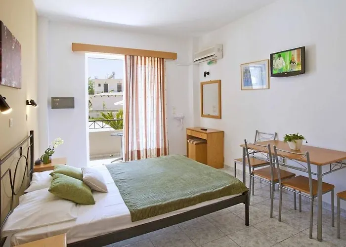 Dias Studios&suites Apartahotel