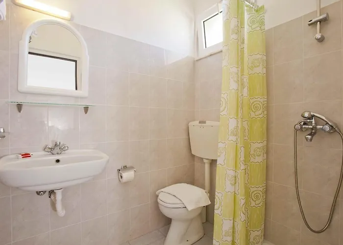 Dias Studios&suites 4*