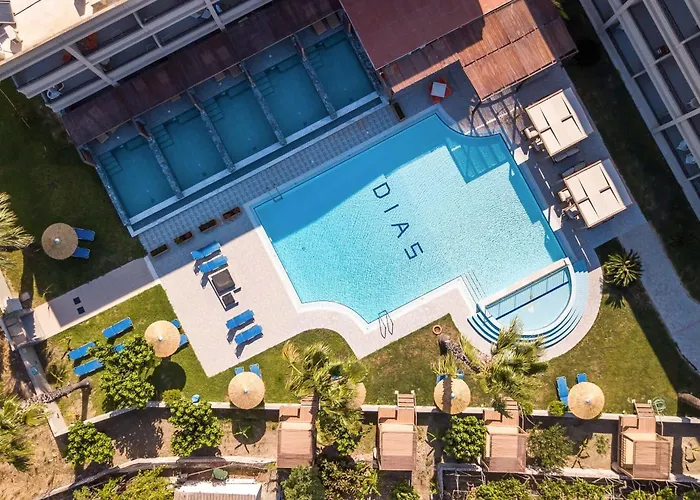 Dias & Aparthotel 4*